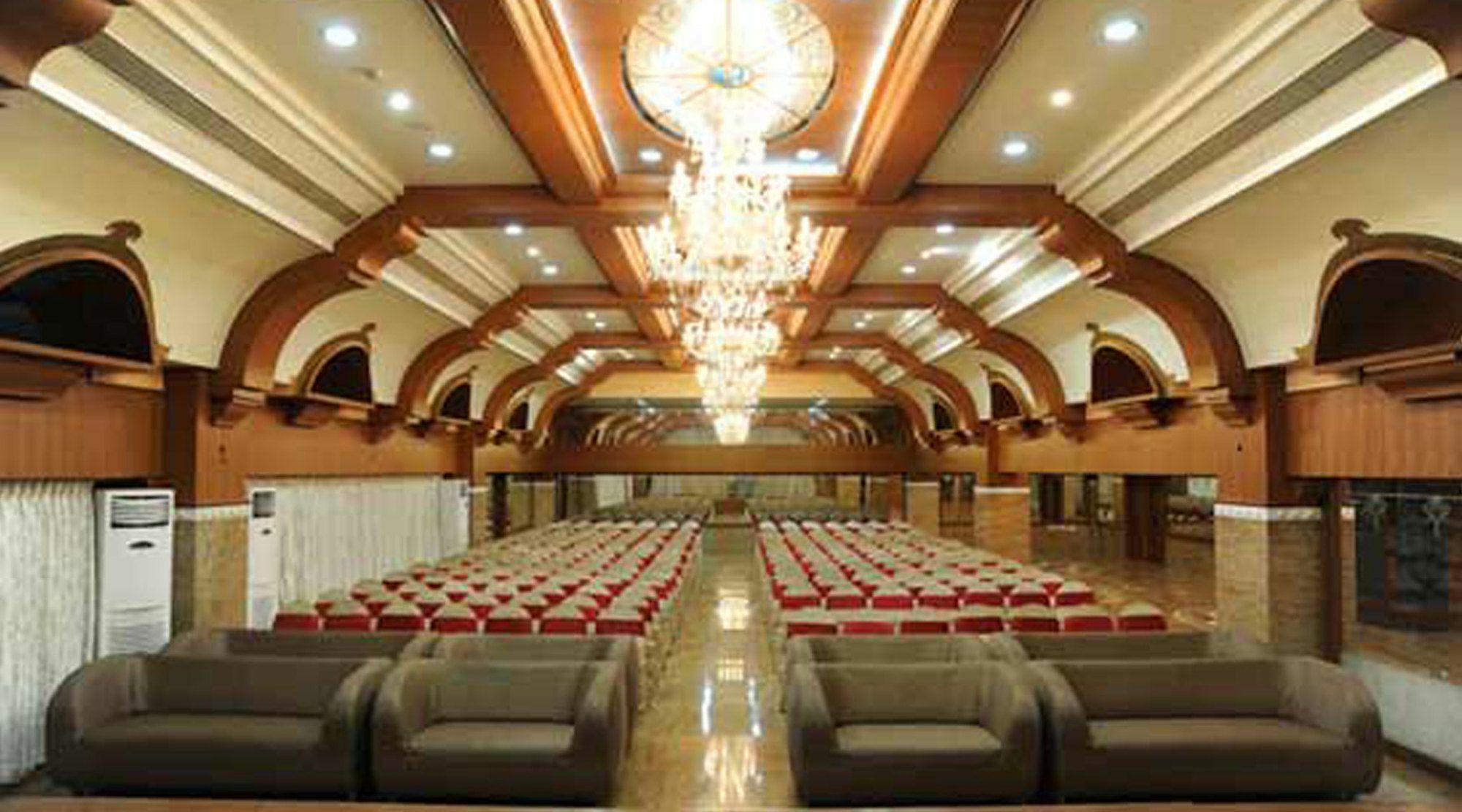 Treebo Crystal Castle Hotel Bangalore Buitenkant foto